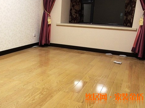 踢腳線材質(zhì)分類(lèi)